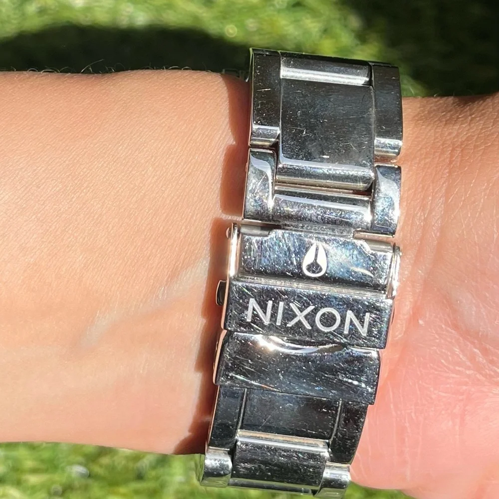 💎NIXON TIMEPIECE💎 - Picture 4 of 5